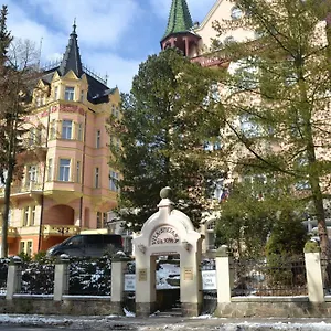 4* Hotel Smetana